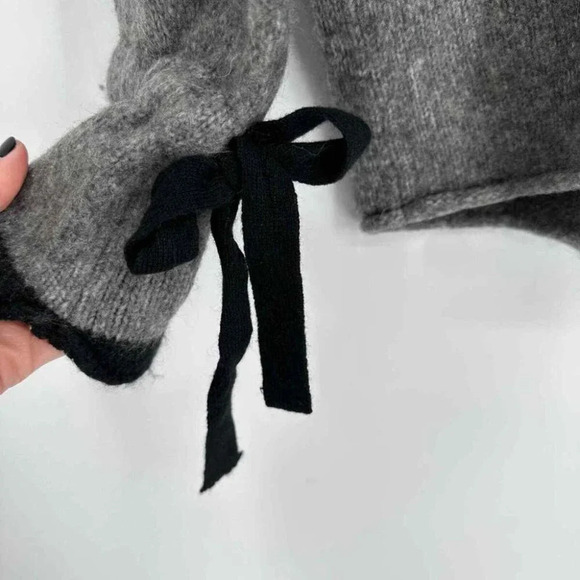 Zara Chunky Knit  Turtleneck Oversized Sweater w Bow Tie Sleeve Grey Sz Small - Picture 3 of 9